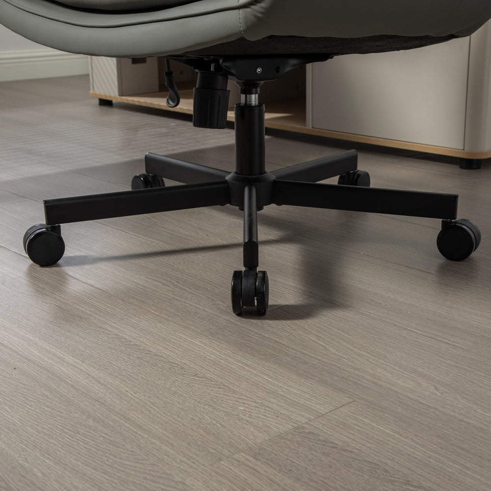 Criss Cross Wide-Seat Lounge Office Chair